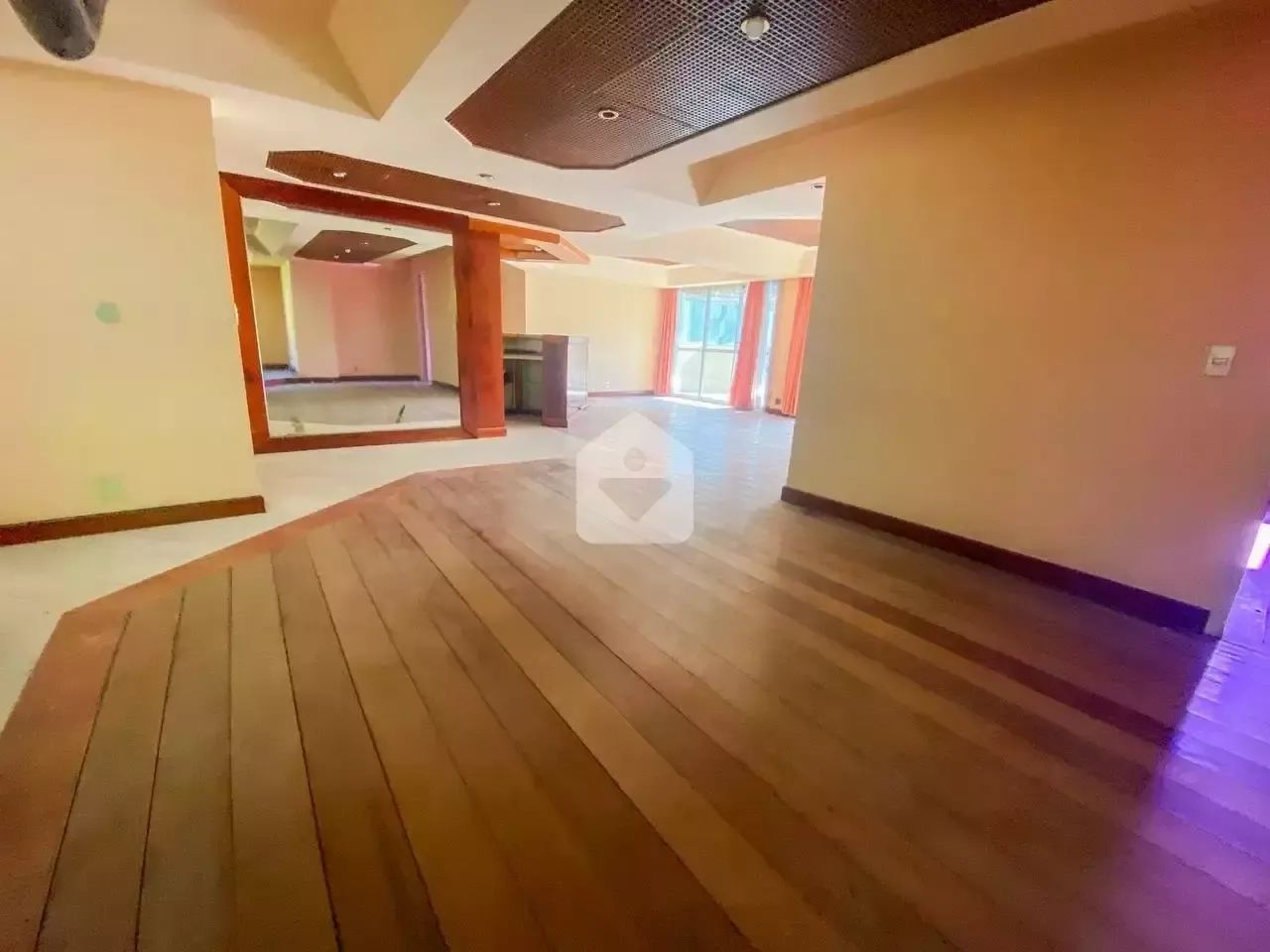 Cobertura para venda com 4 quartos, 197m² - Centro - Petrópolis/RJ - Foto 5