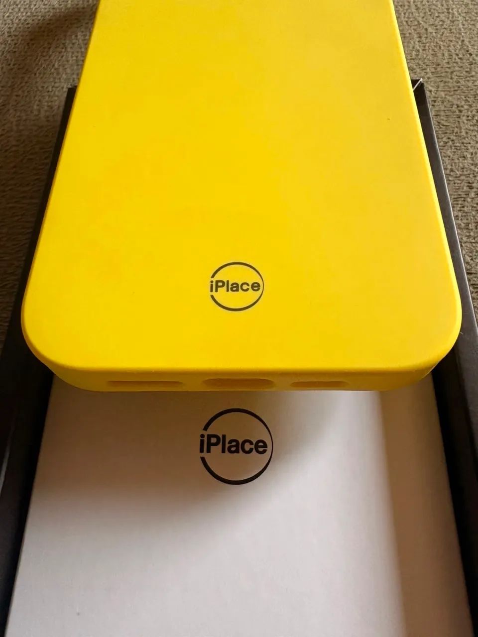 Capa Original iPlace - iPhone 14 Pro Max