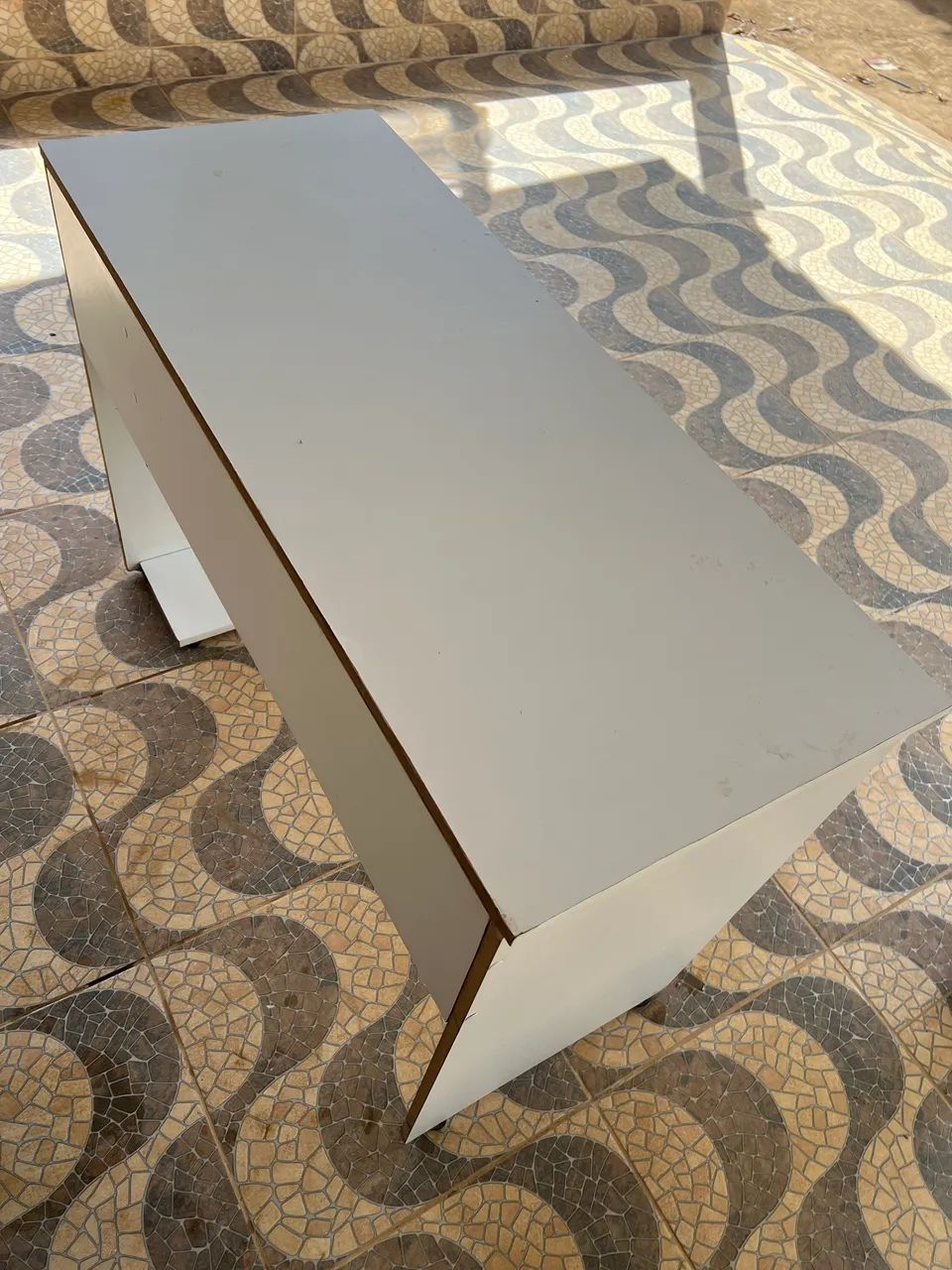 Escrivaninha ou mesa com gaveta ( usada) - Foto 4