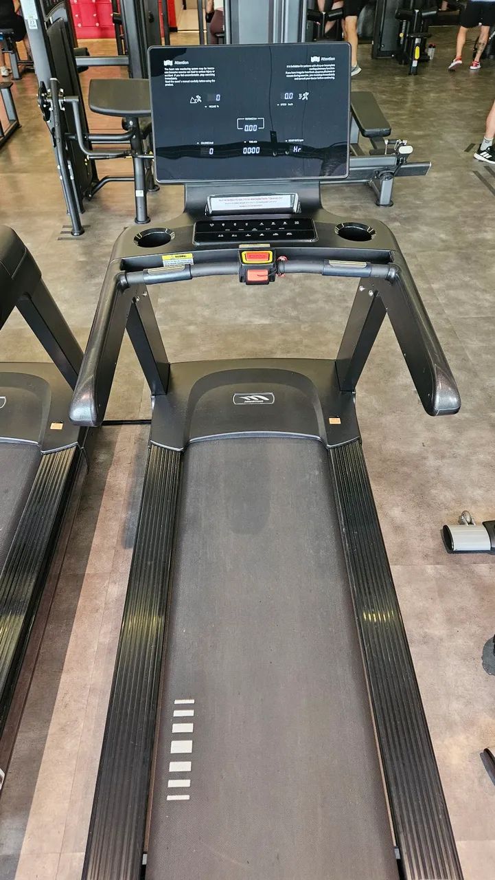 Esteira profissional com inclinação  - Foto 4