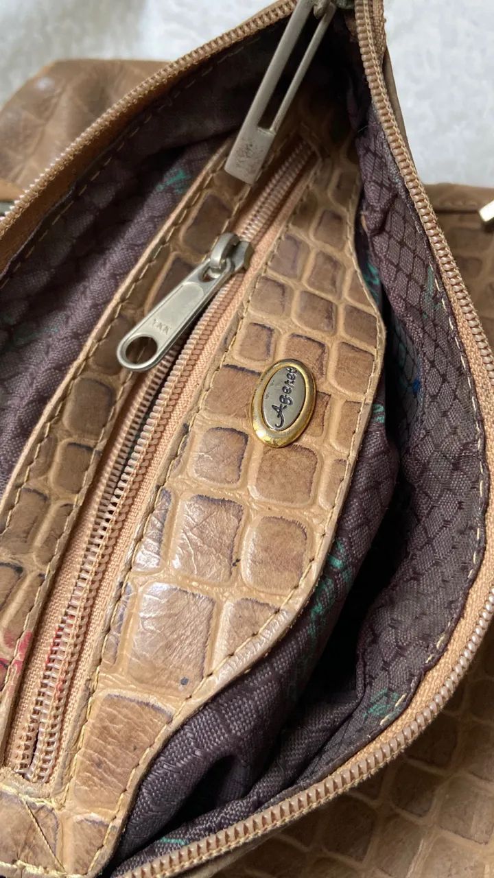 Bolsa de couro média de mão - Foto 2