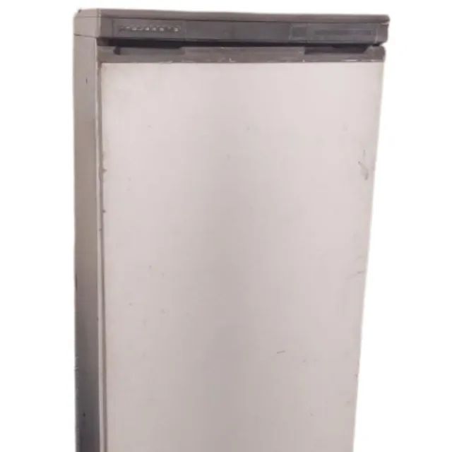 Freezer Horizontal Aproximadamente 210 Litros - R$ 250 - Foto 2