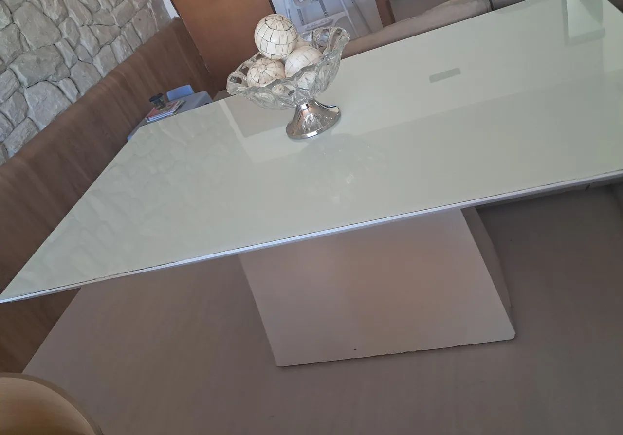 Mesa com tampo de vidro branca em laca - Foto 2