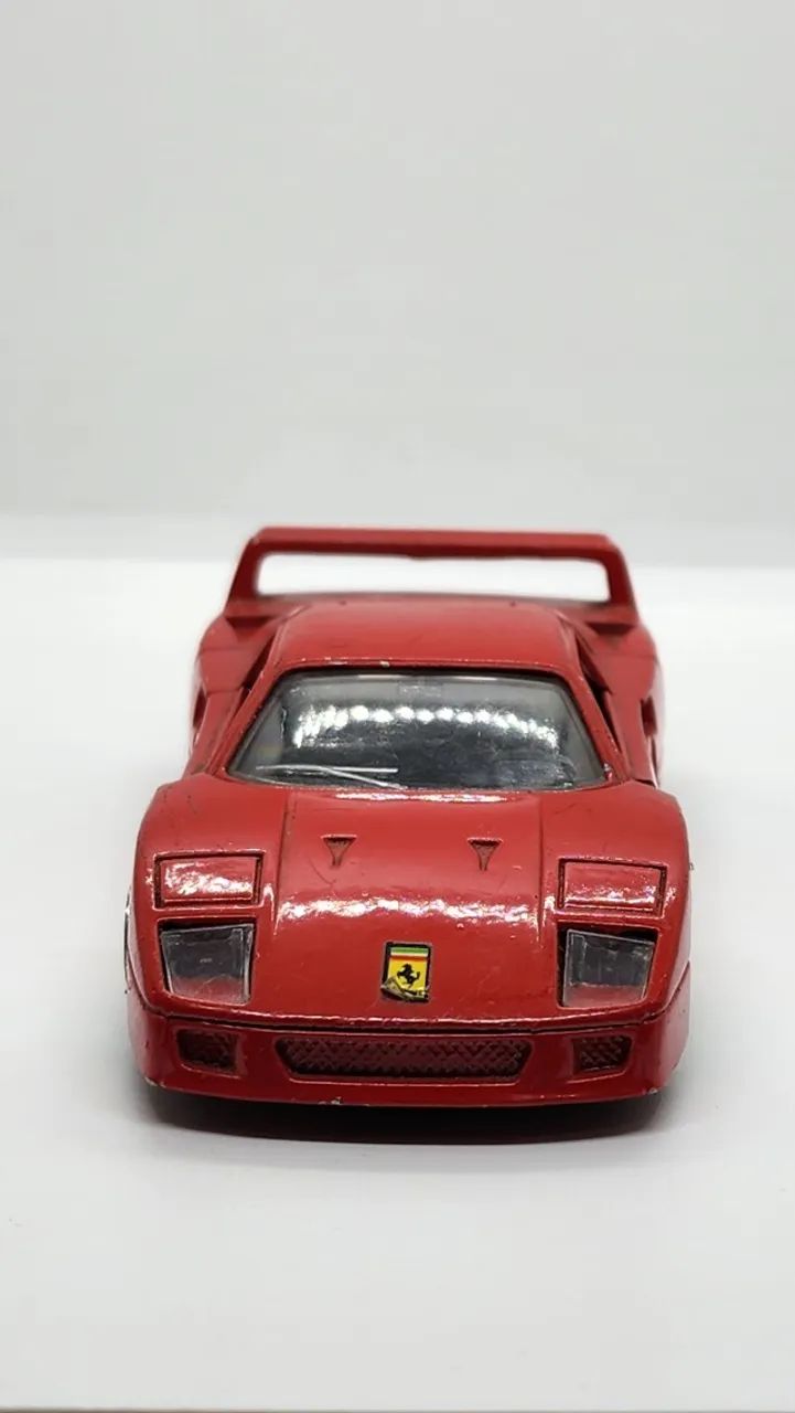 Ferrari F-40 - 1:39 - Foto 3