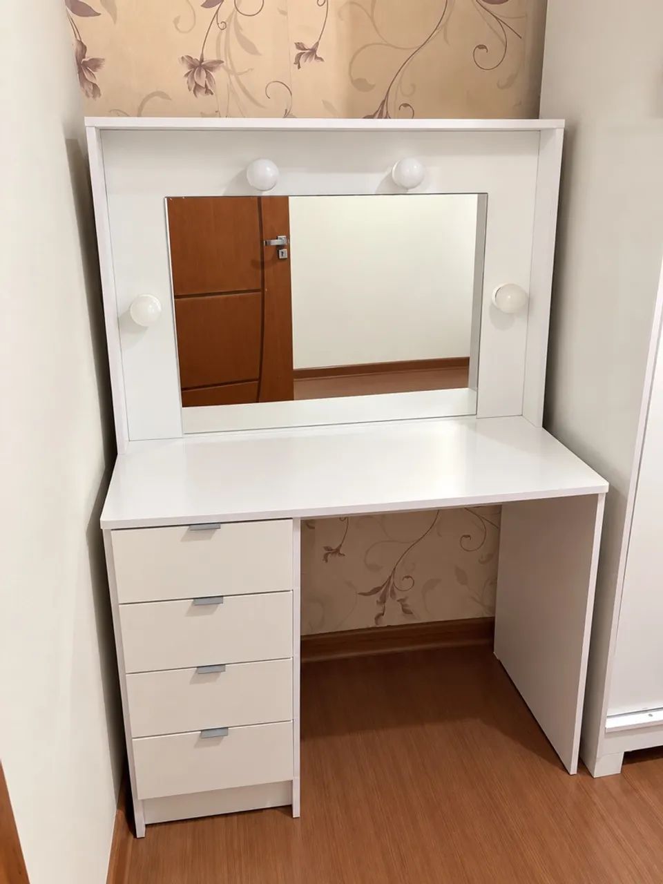 Vendo penteadeira camarim