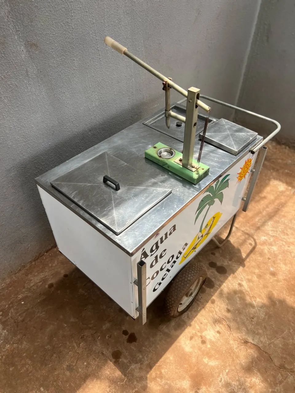 Vendo Carrinho de Água de Coco! - Foto 4