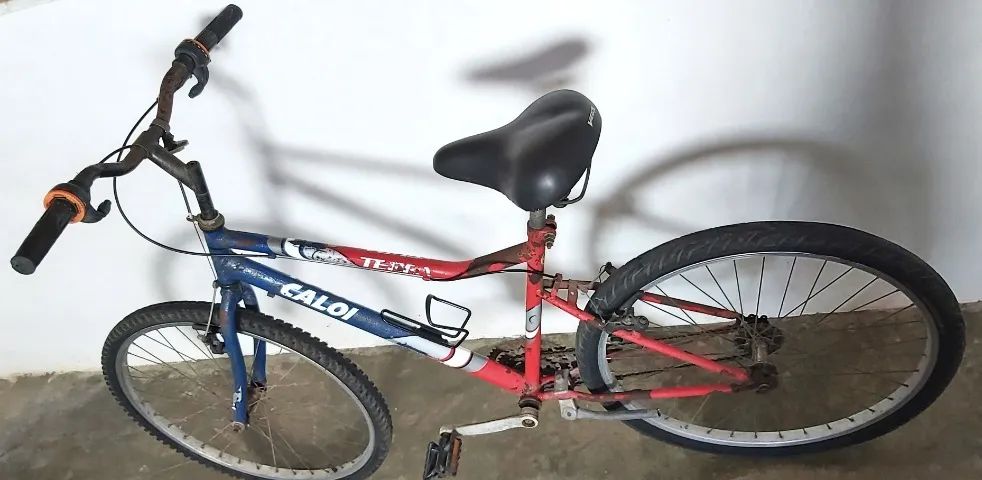 Bicicleta Caloi aro 26. - Foto 4