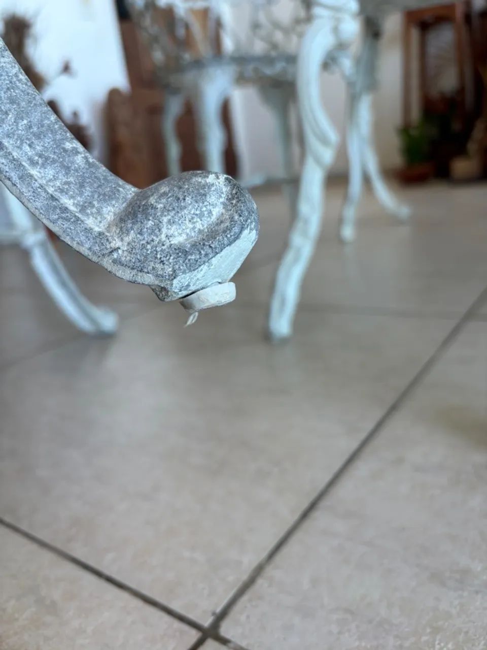 Conjunto de Mesa e Cadeiras em Alumínio para Áreas Externas  - Foto 4