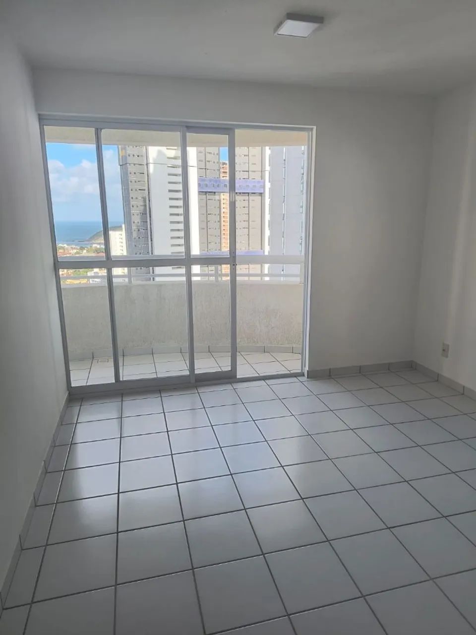 Belíssimo apartamento,,com vista mar e condomínio Club  - Foto 2