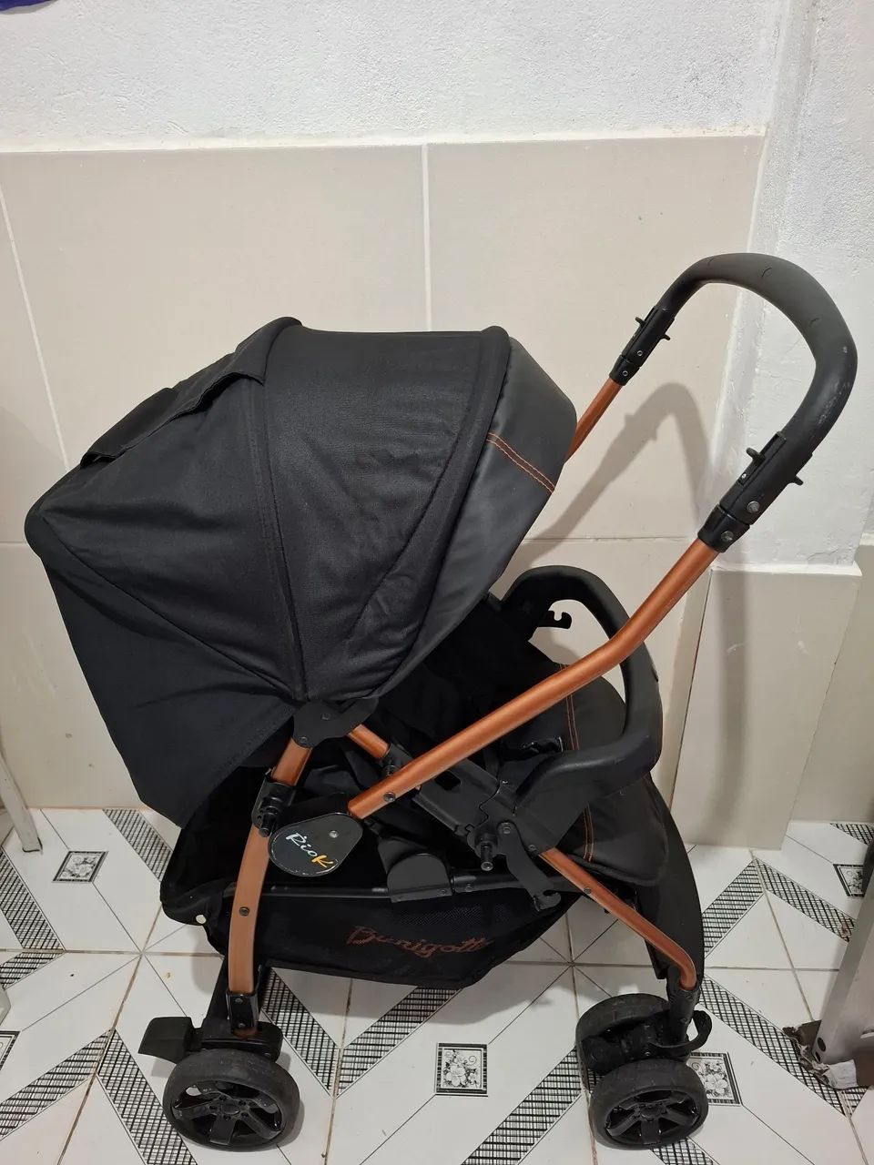Carrinho de bebê Burigotto 