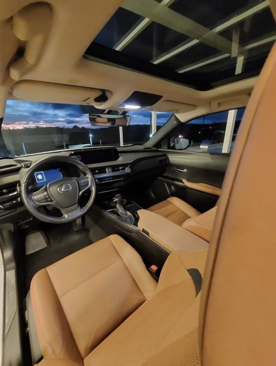Lexus UX-250H Luxury 2.0 16V Aut.(hybrid) 2019