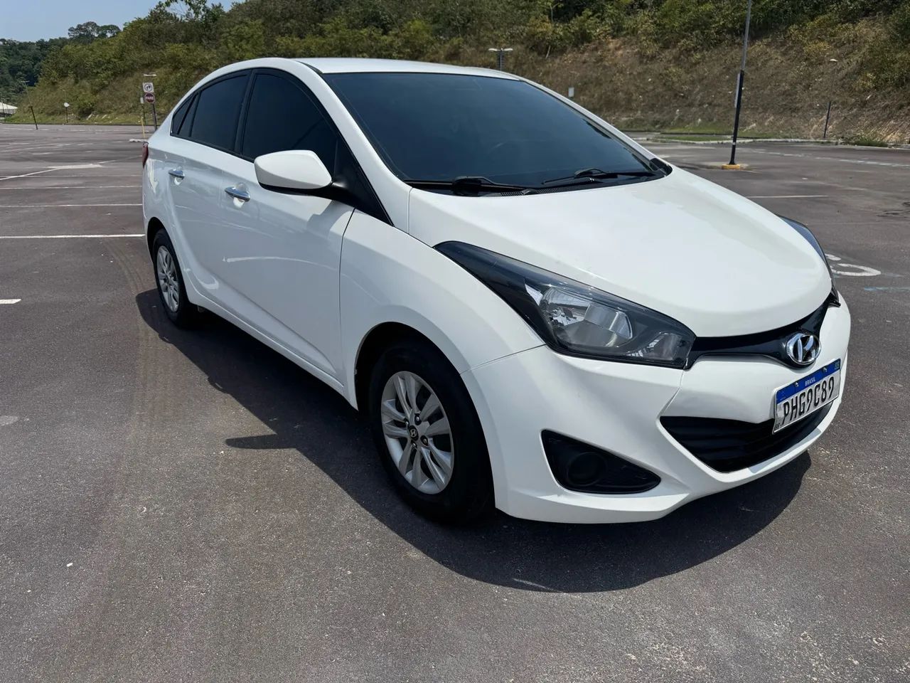 Hyundai Hb20S C.PLUS/C.STYLE 1.6 FLEX 16V MEC.4P 2015