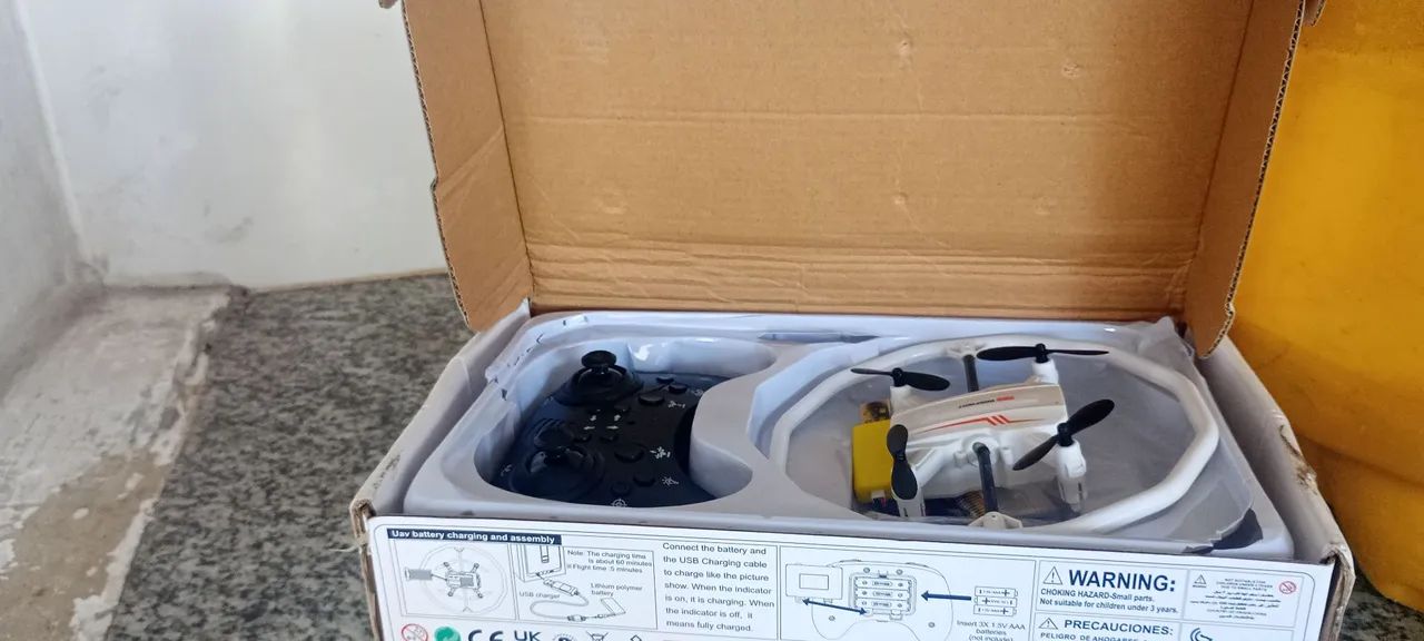 Drone de diversão sem câmeras  2 disponíveis  - Foto 2