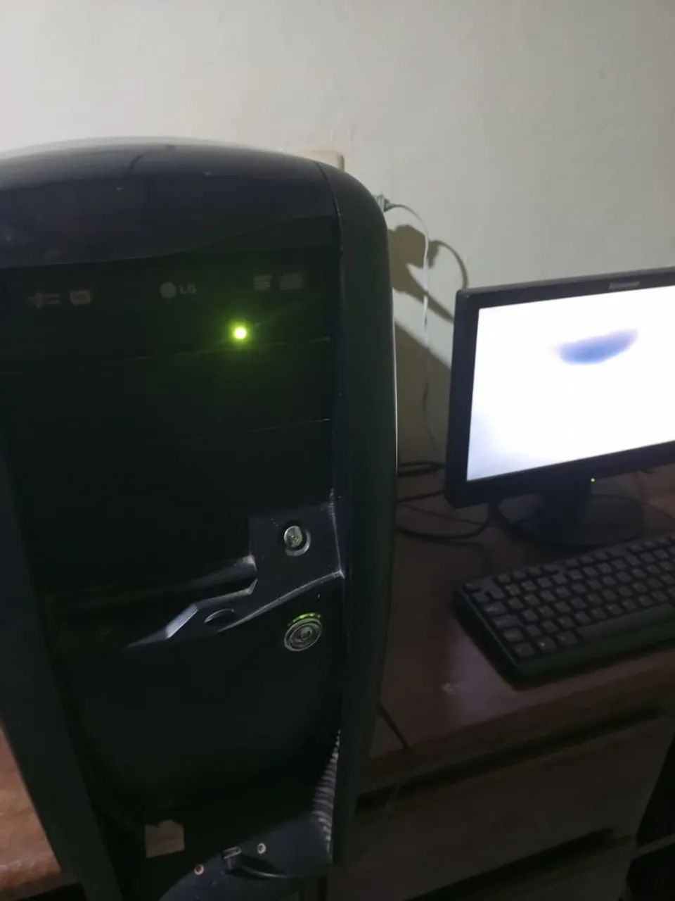 Computador Lenovo usado  - Foto 2