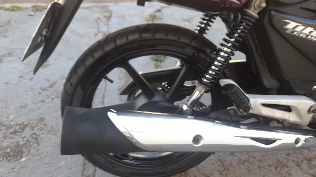 Vendo titan ex super conservado - Foto 5