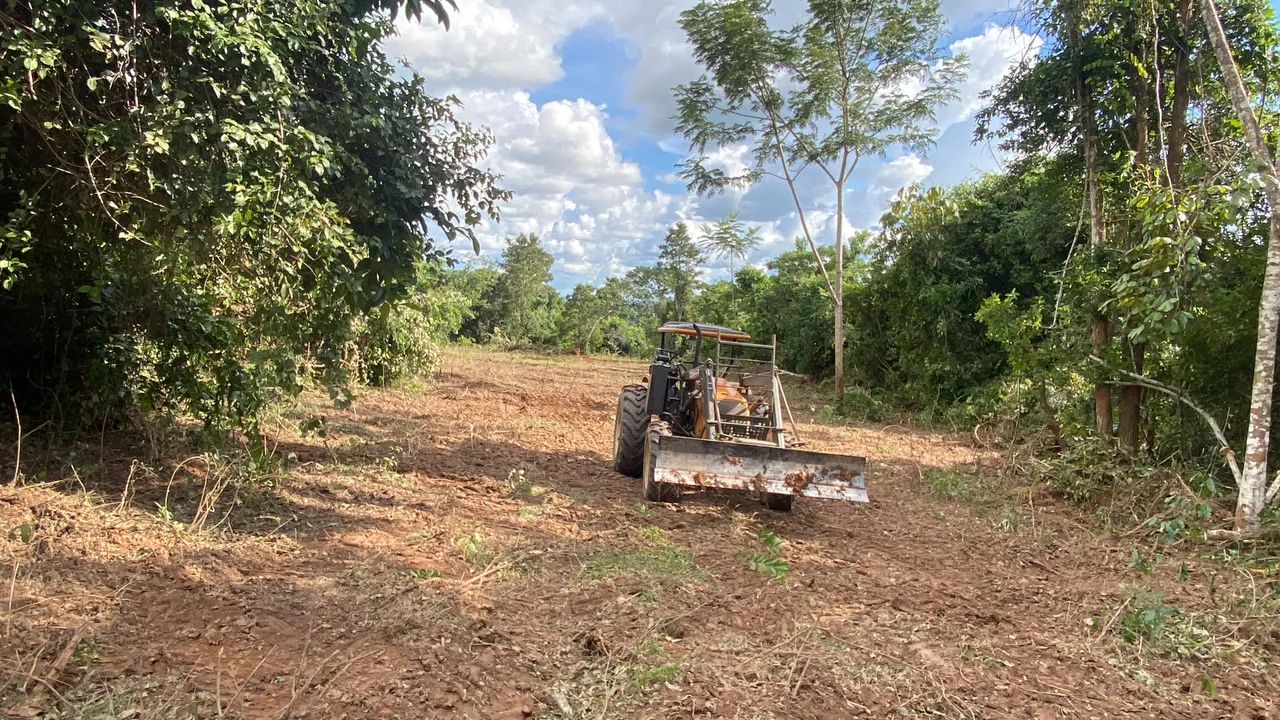 Trator valtra A750 e implementos  - Foto 6