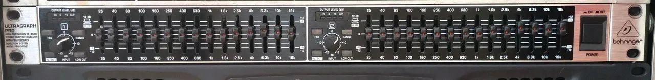 Equalizador Behringer FBQ1502HD