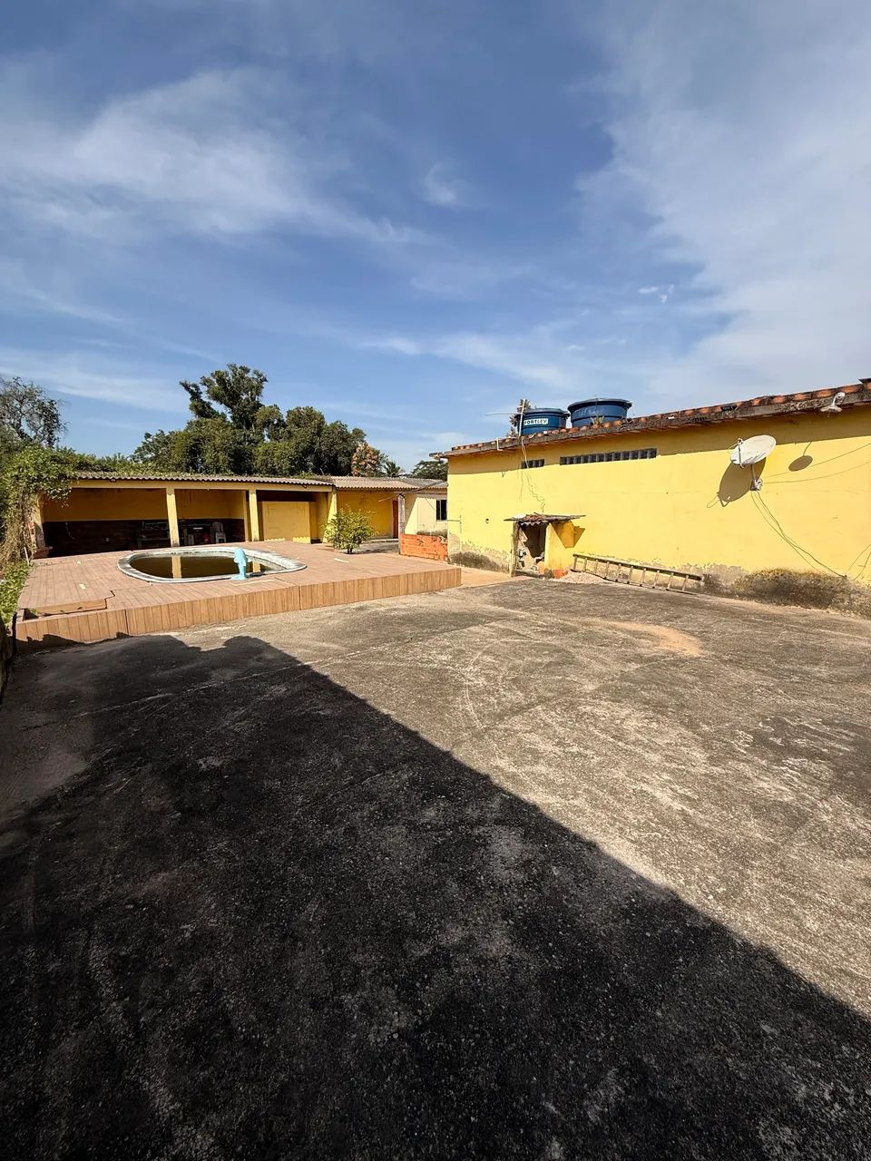 VENDO CASA EM TINGUA