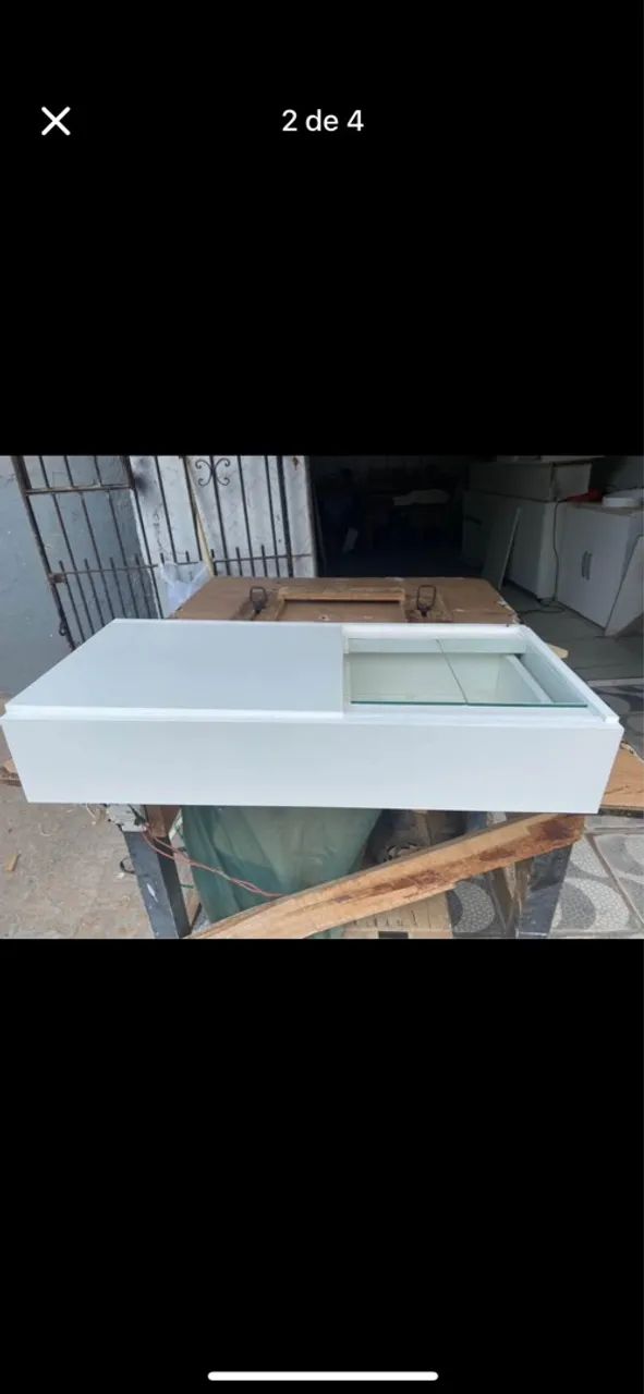 Penteadeira com vidro de expositor 