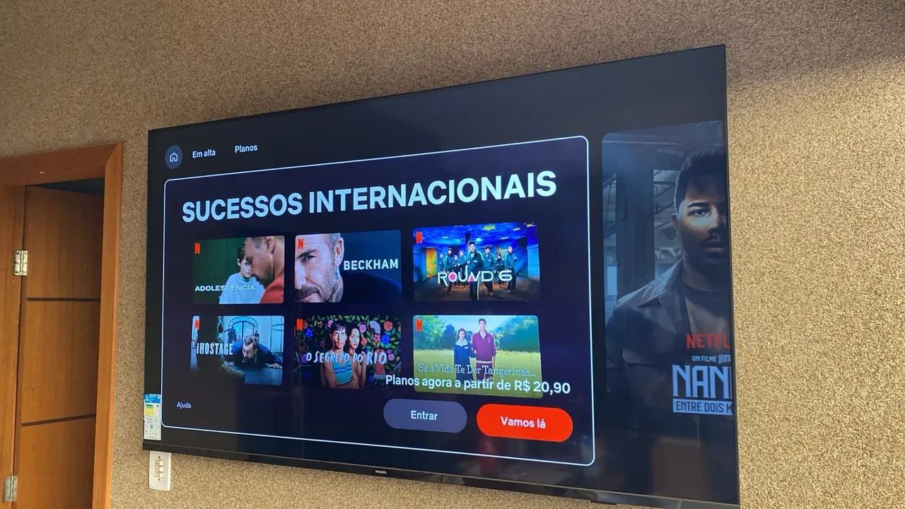 Vendo Smart tv 65 polegadas Philips 
