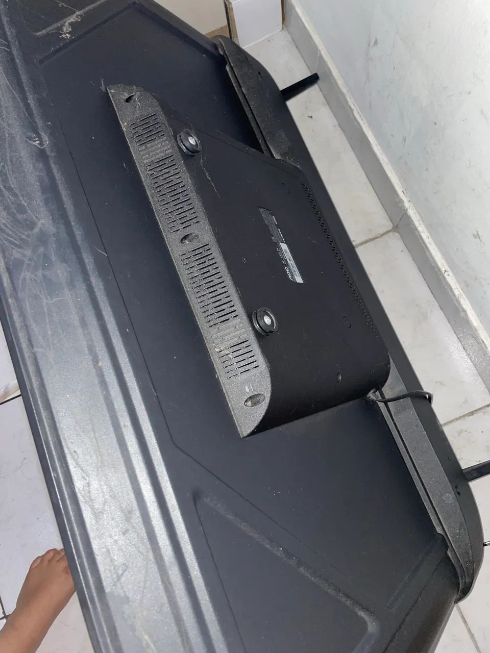 TV AOC SMART ROKU 43 POLEGADAS PARA RETIRADA DE PEÇAS - Foto 2
