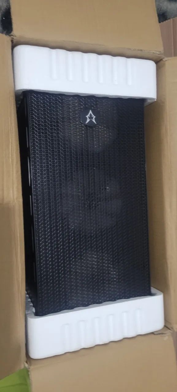 Gabinete Gamer Husky Polar. 3 fans  - Foto 4