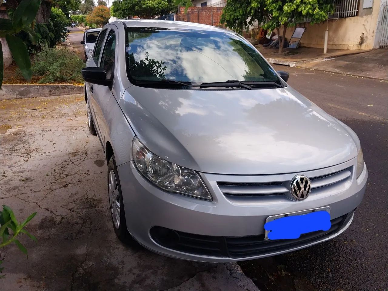 Volkswagen Voyage VOYAGE 1.0/1.0 City Mi Total Flex 8V 4p 2010
