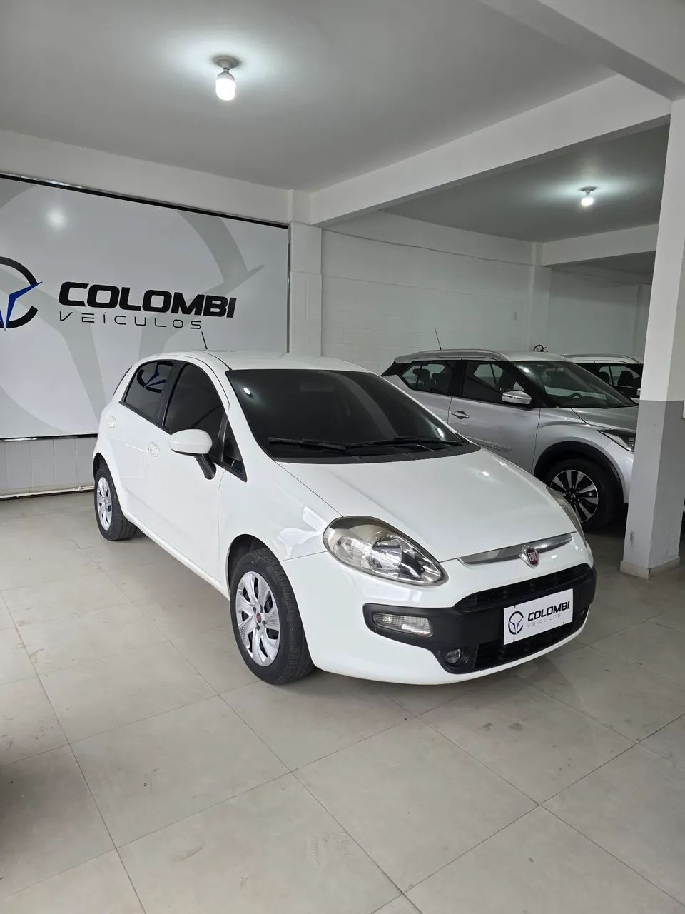 Fiat Punto 1.4 FIRE FLEX 8V 5P 2013