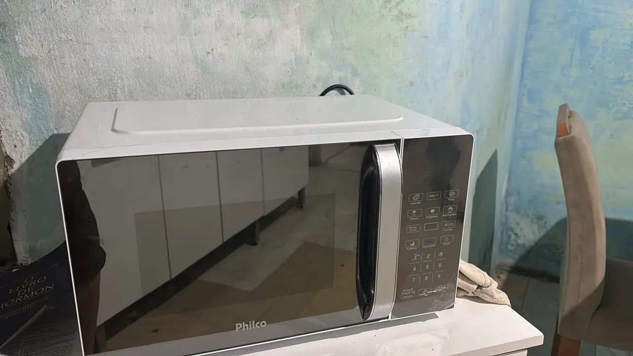 Micro-ondas Bom e Novo