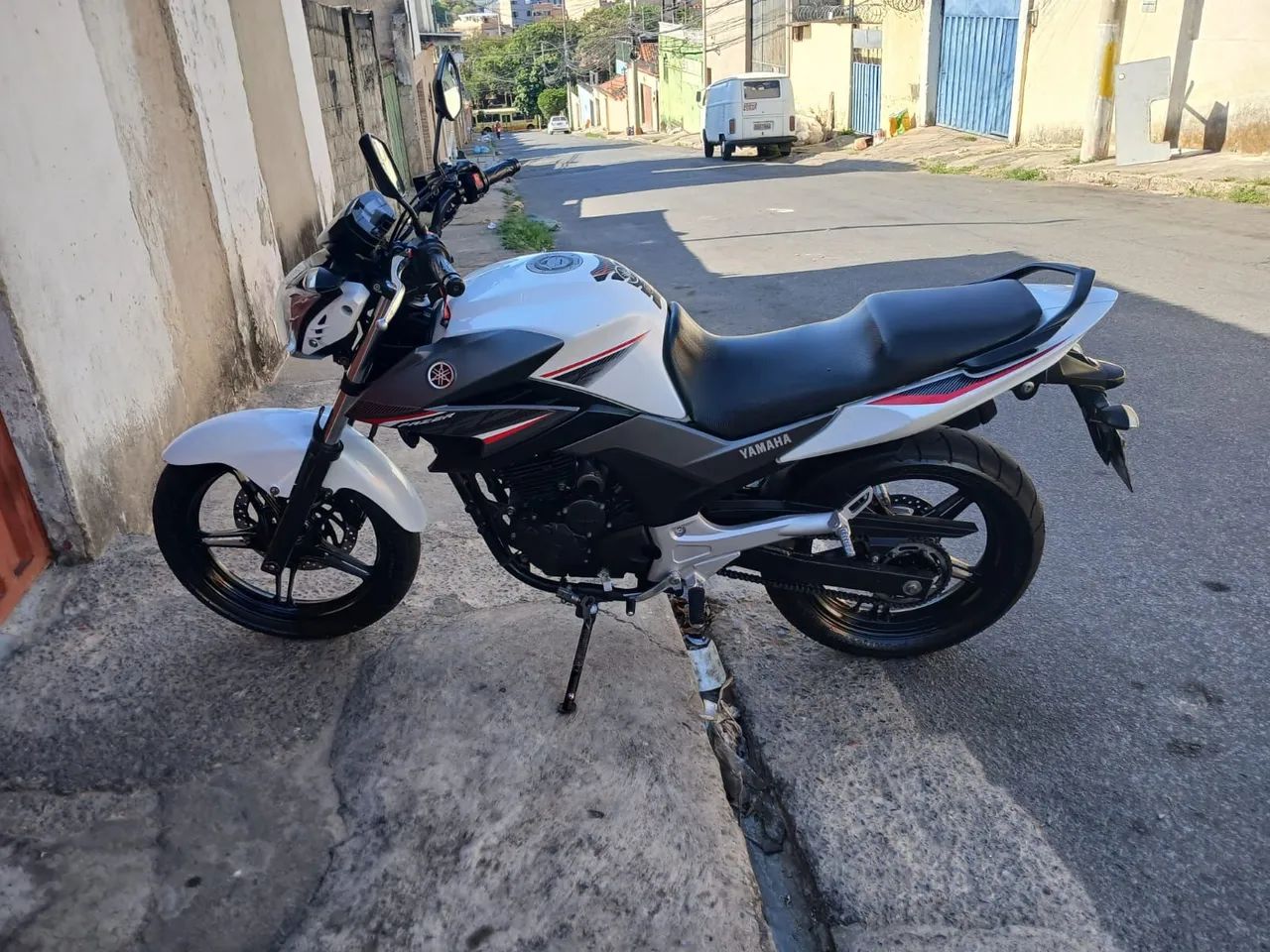 Vendo Fazer 250 Blueflex 2017 - Aceito Cartão de crédito com juros ? - Foto 5