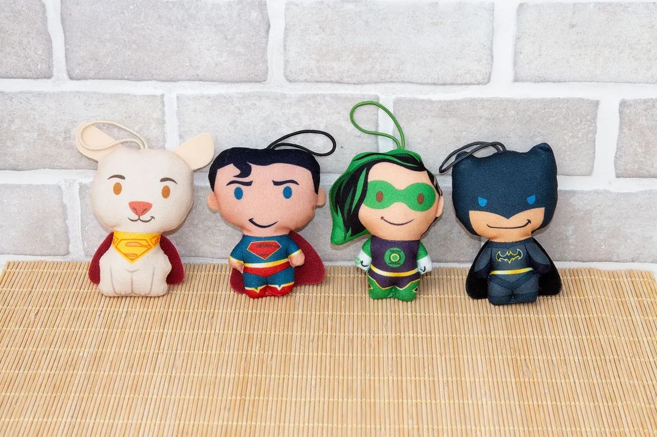 kit 4 pelúcias chaveiro super pets