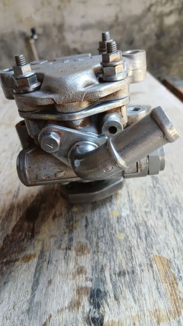 Vendo bomba de direção  - Foto 4