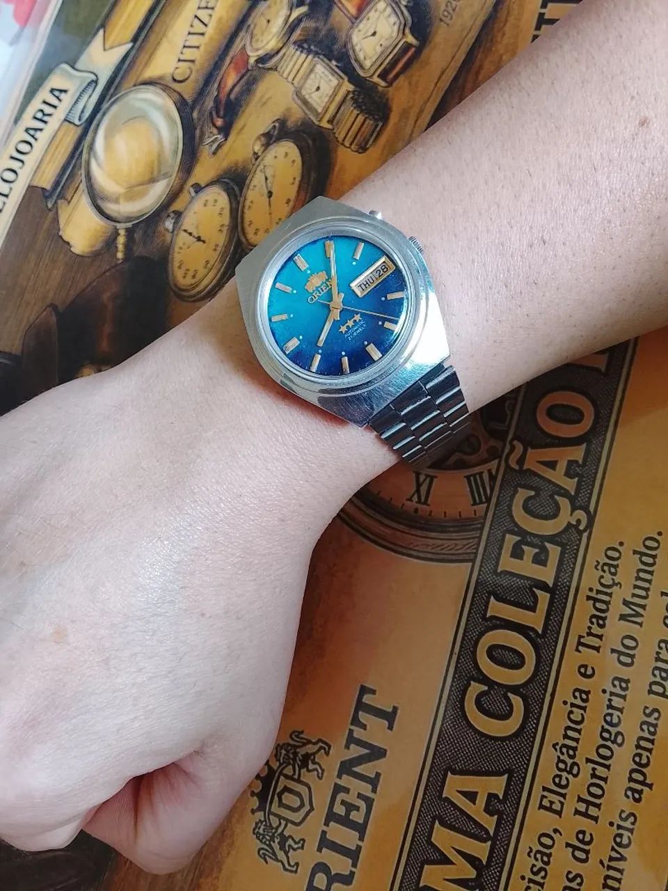 Relógio automático Orient fundo azul - Foto 3
