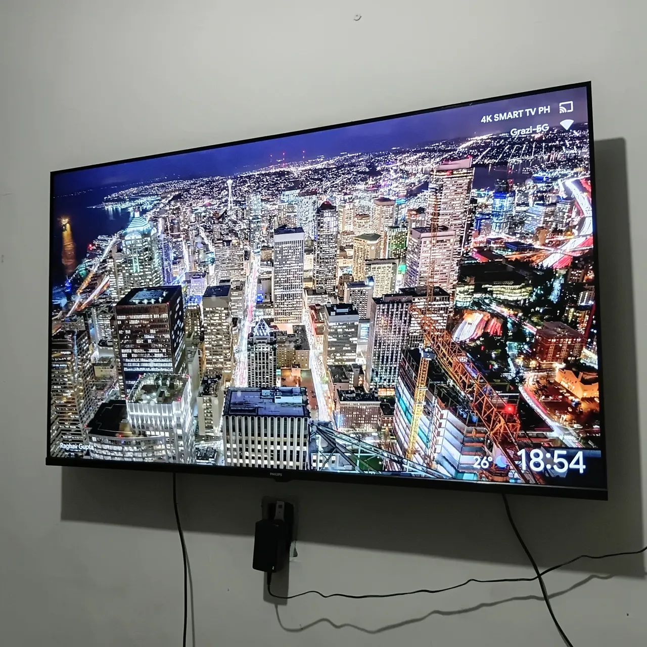 Smart TV Philips 4K 55 polegadas nova