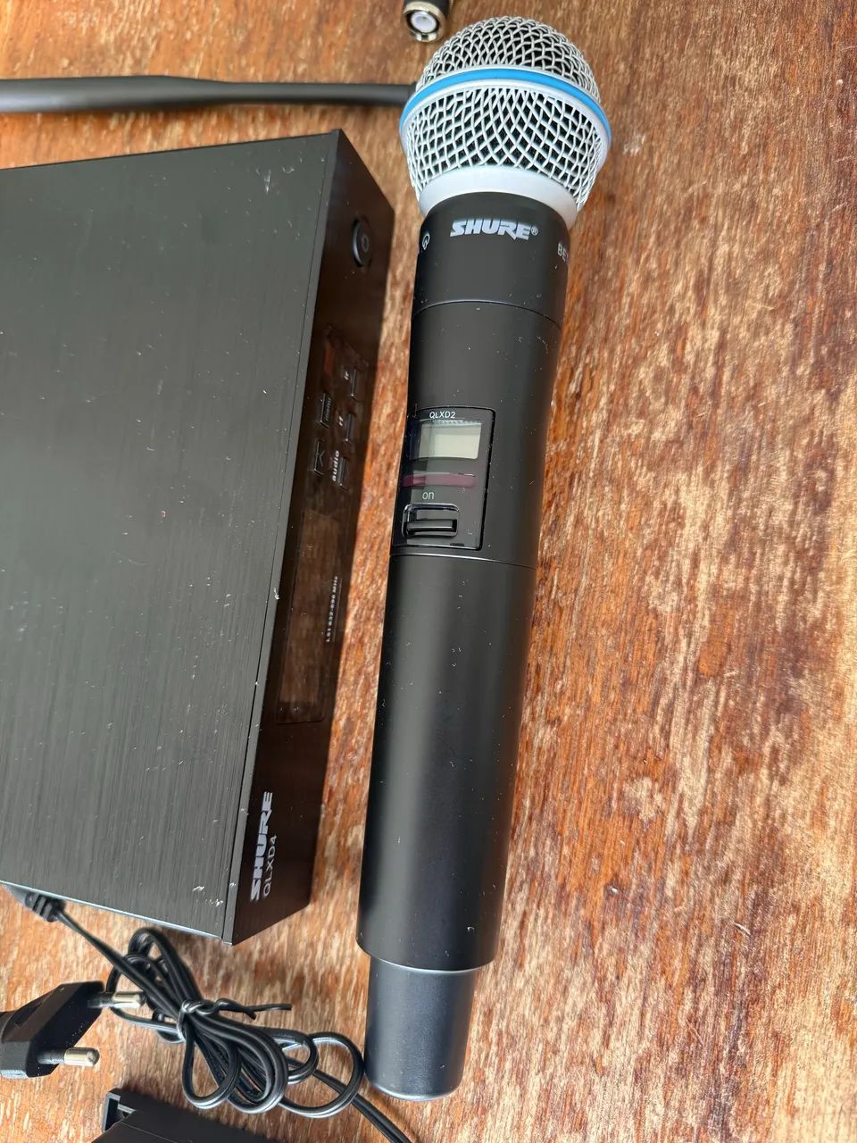 Microfone shure genérico 