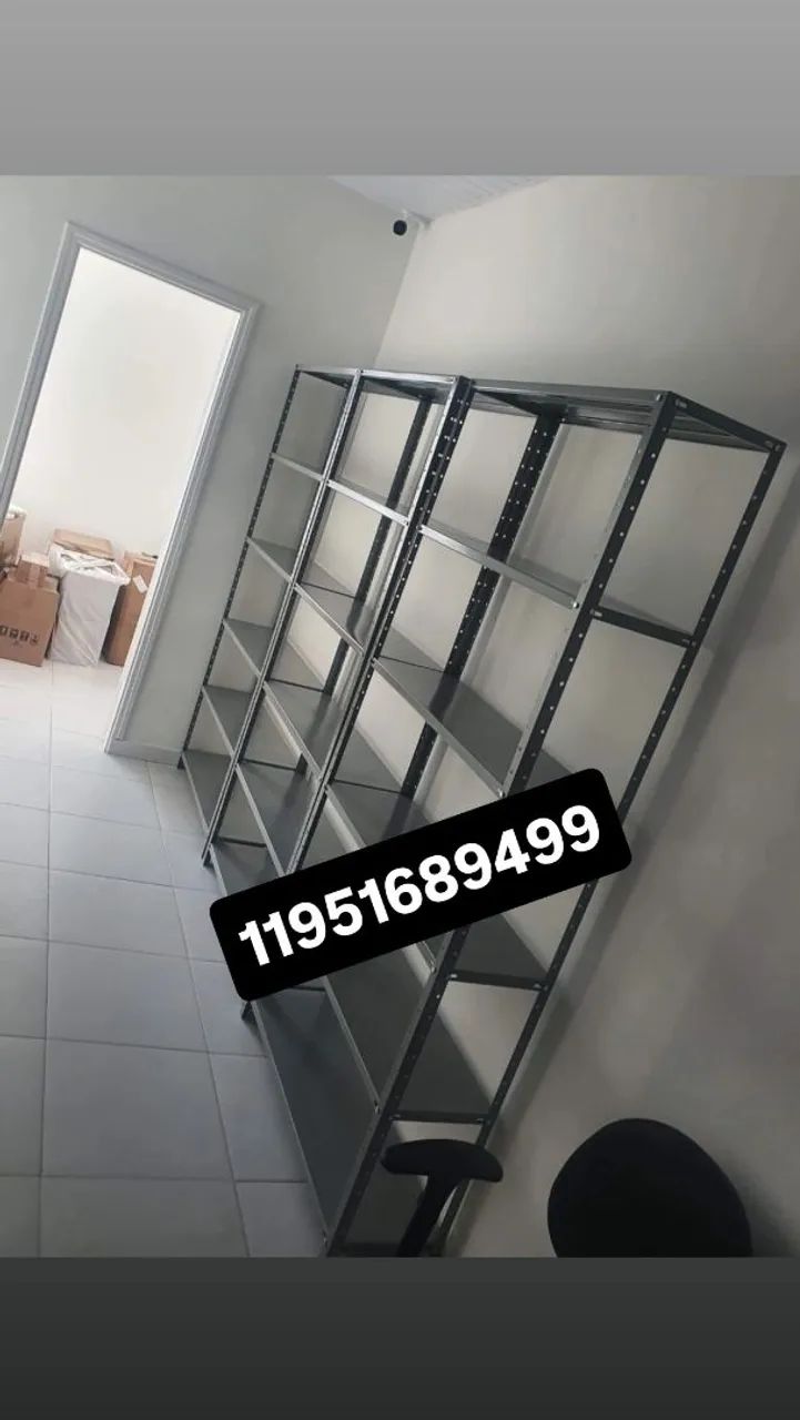 Distribuidor de prateleiras de aço 