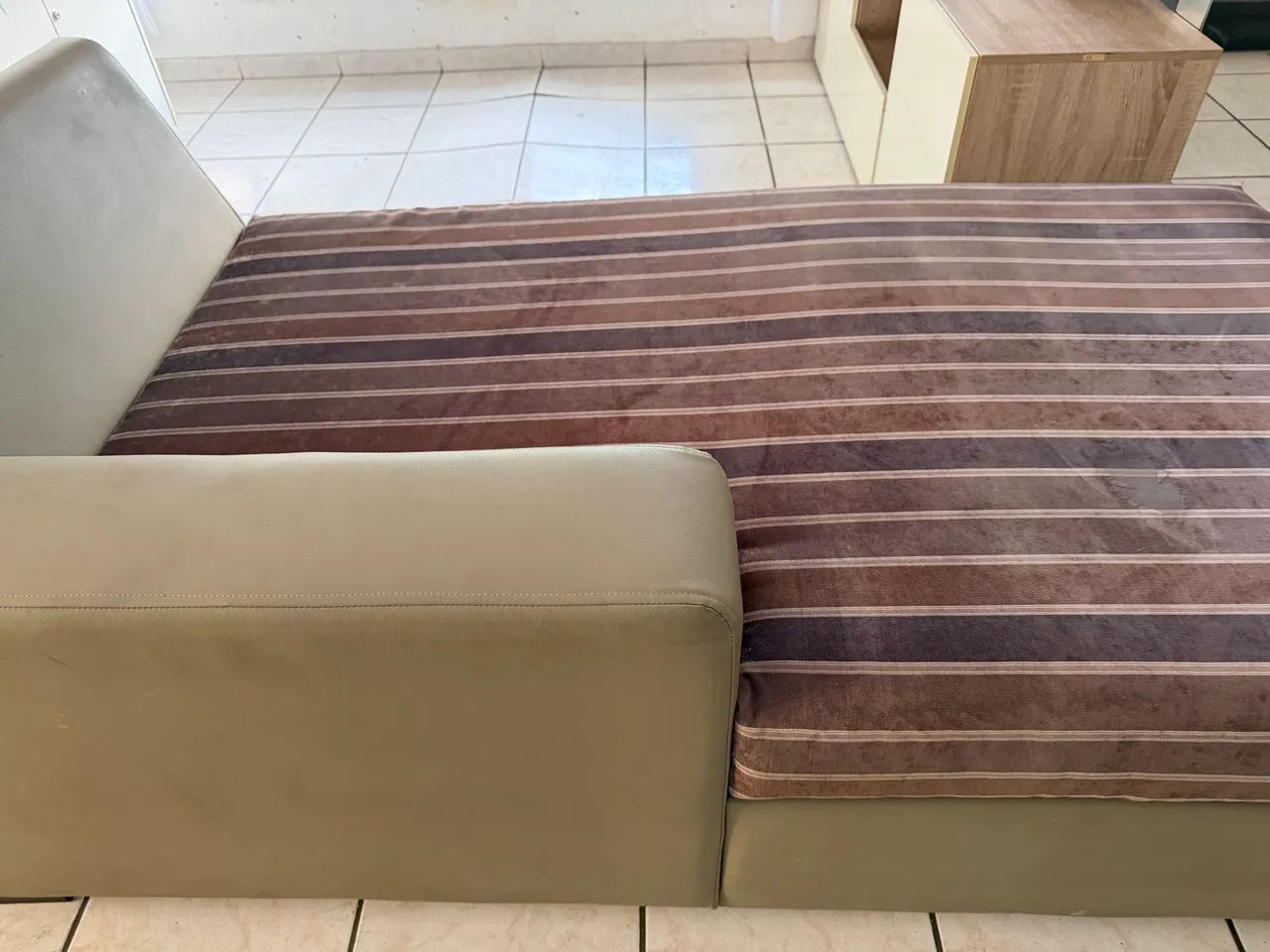 Sofá e 2 Poltronas 