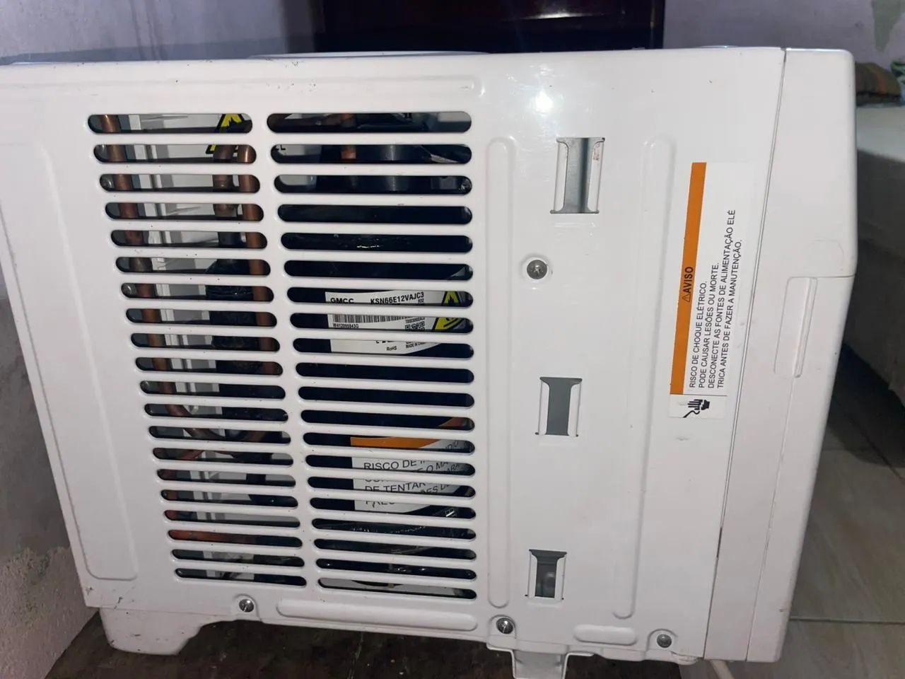 Ar-condicionado 10 mil BTUs  - Foto 2