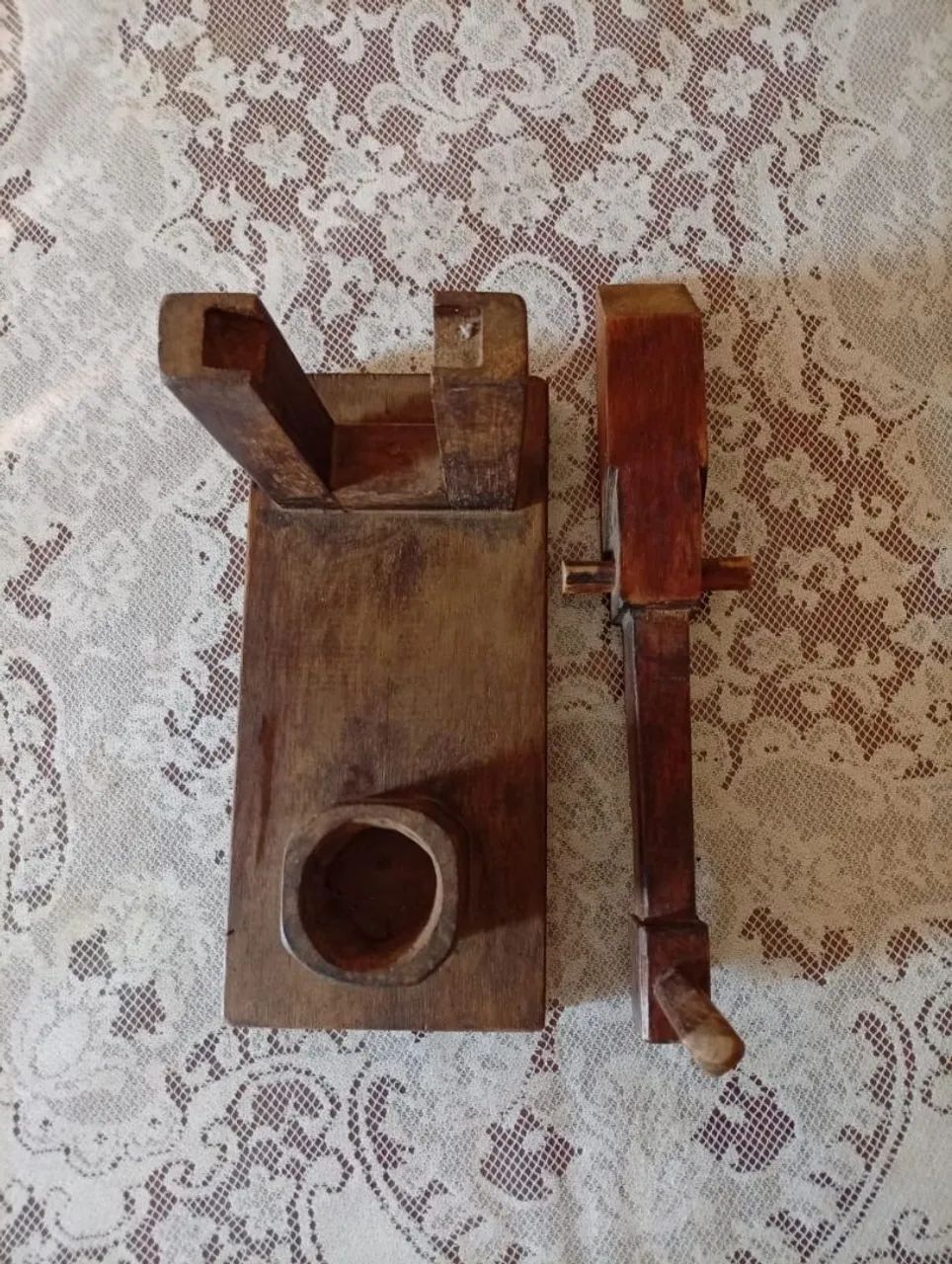 Monjolo De Maddeira Antiga 