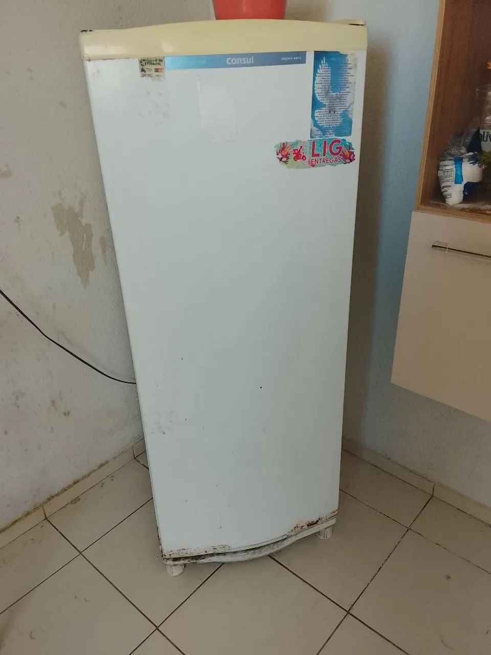 Vendo geladeira 