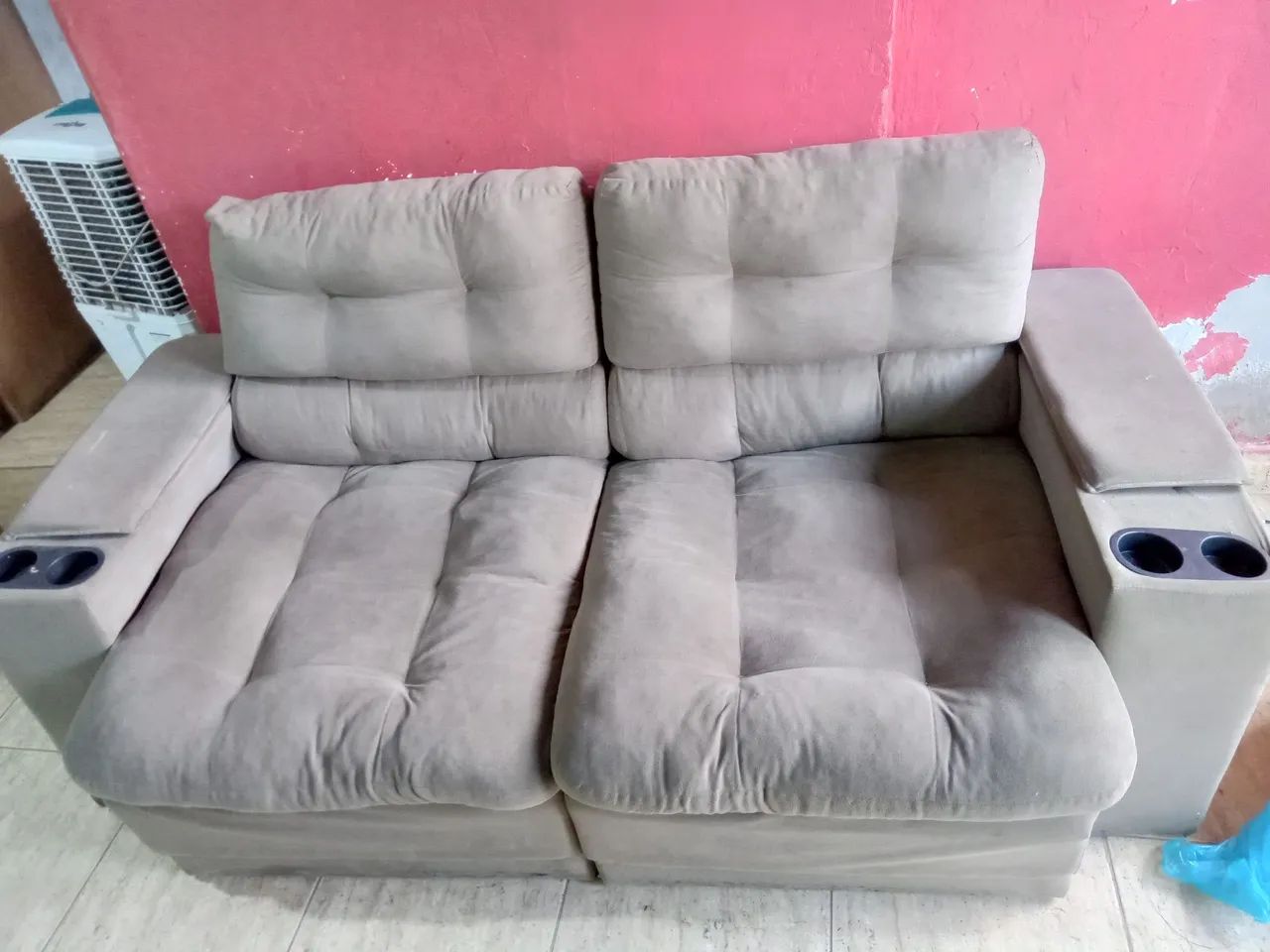 Sofá Retrátil