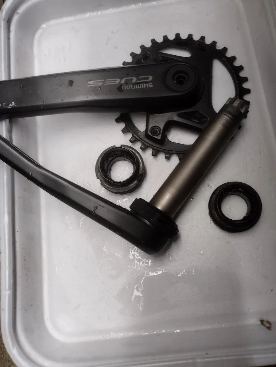 PEDIVELA SHIMANO CUES FC-U6000. COROA 32T - Ciclismo - Canudos
