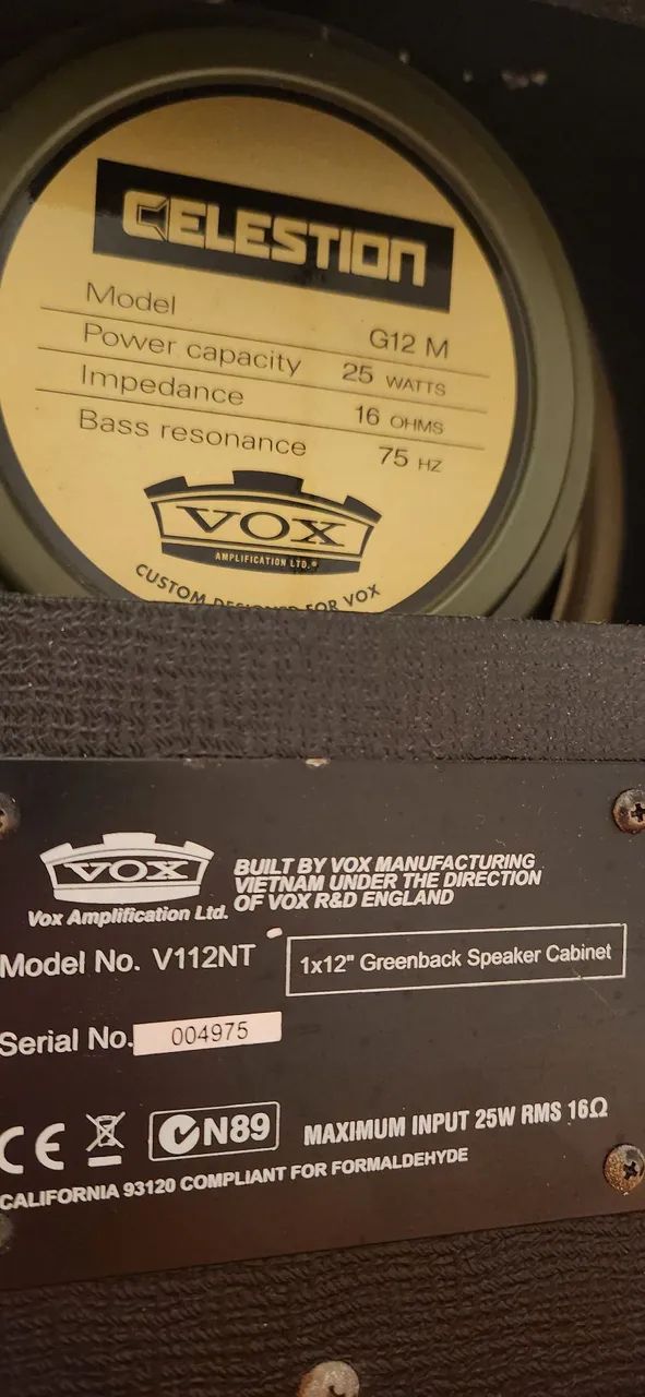 Caixa VOX com Celestion Greeback 12 - Foto 3