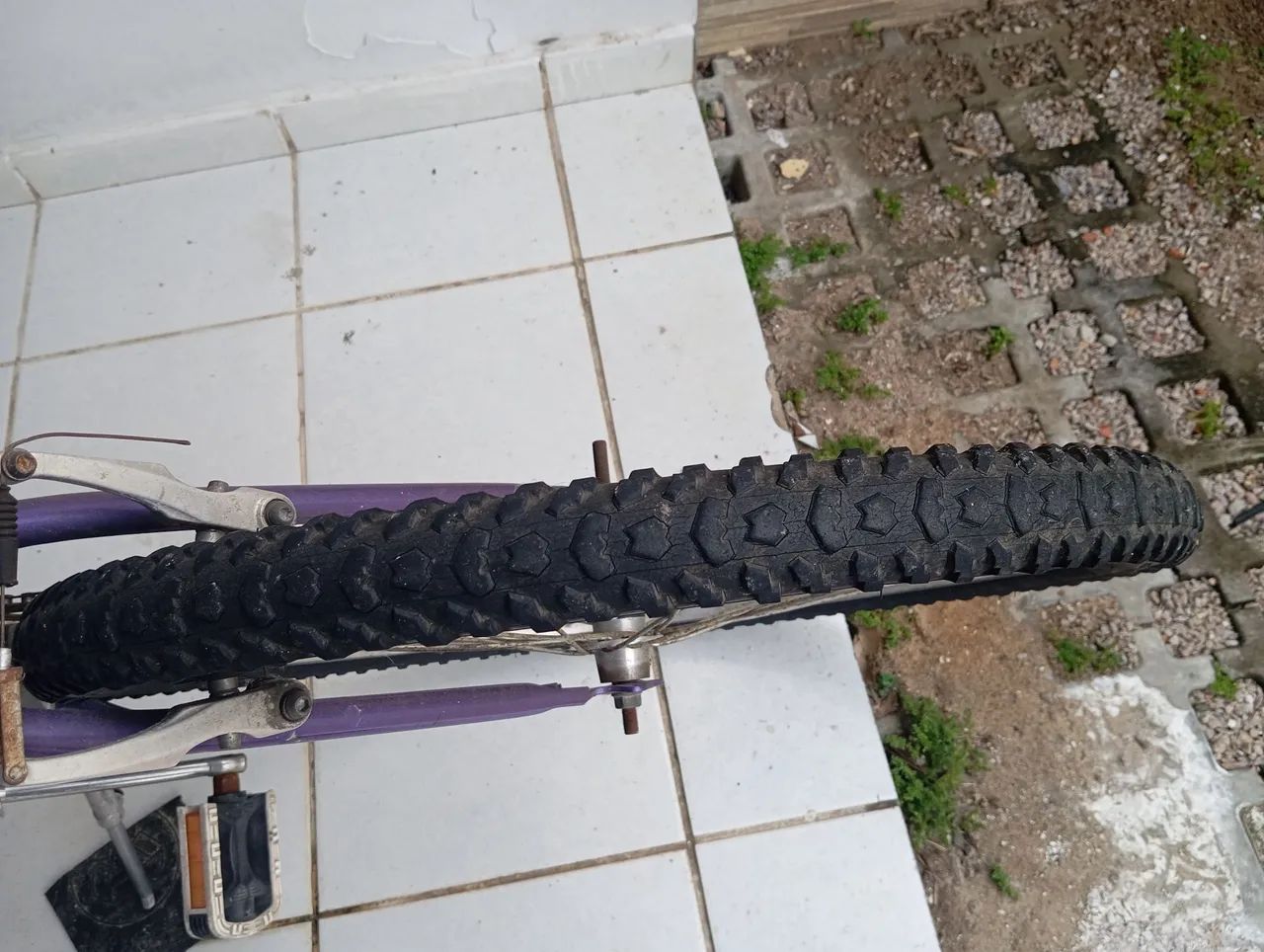 Bicicleta feminina Caloi - Foto 3