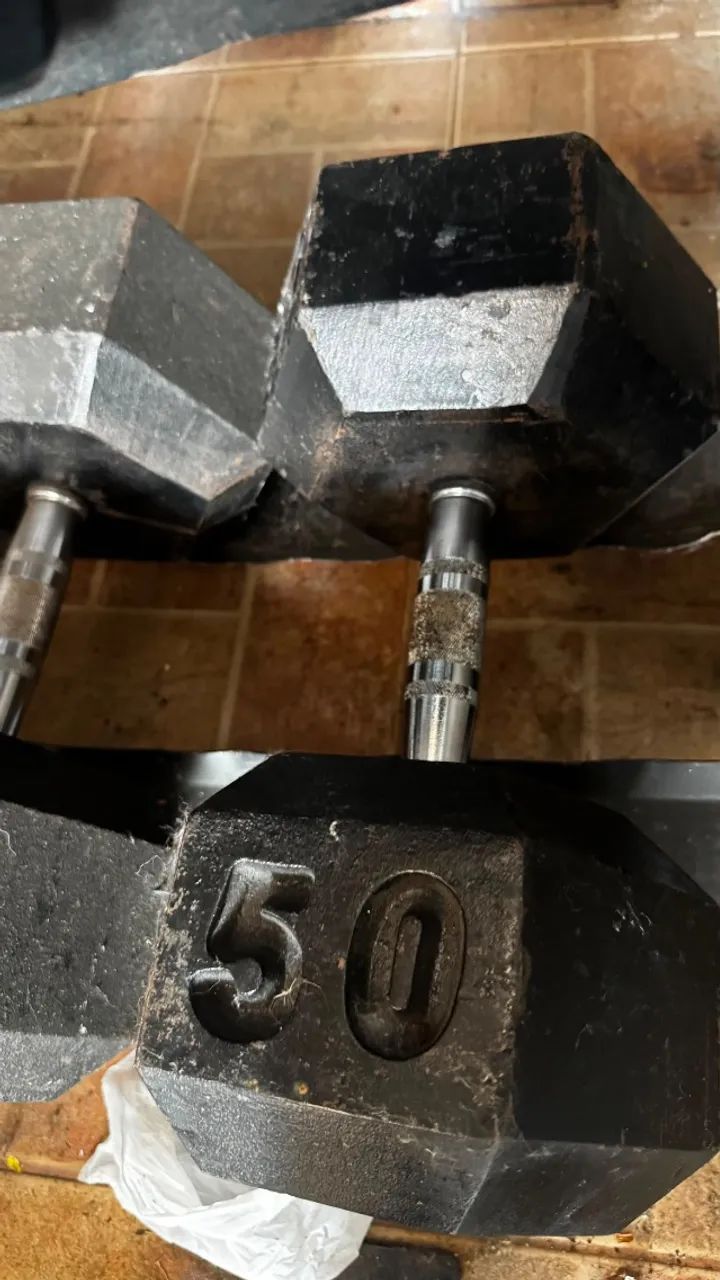 Halteres do 32 ao 50kg com Pegada Antiderrapante (Preço na Descrição)