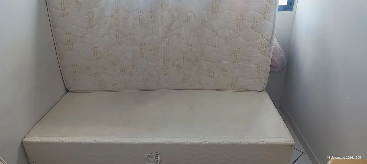 Cama de casal Box
