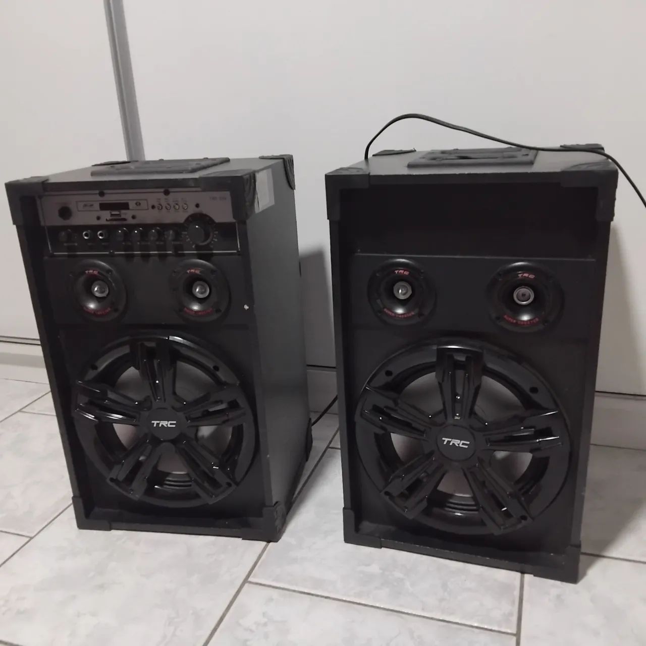 CAIXAS DE SOM 