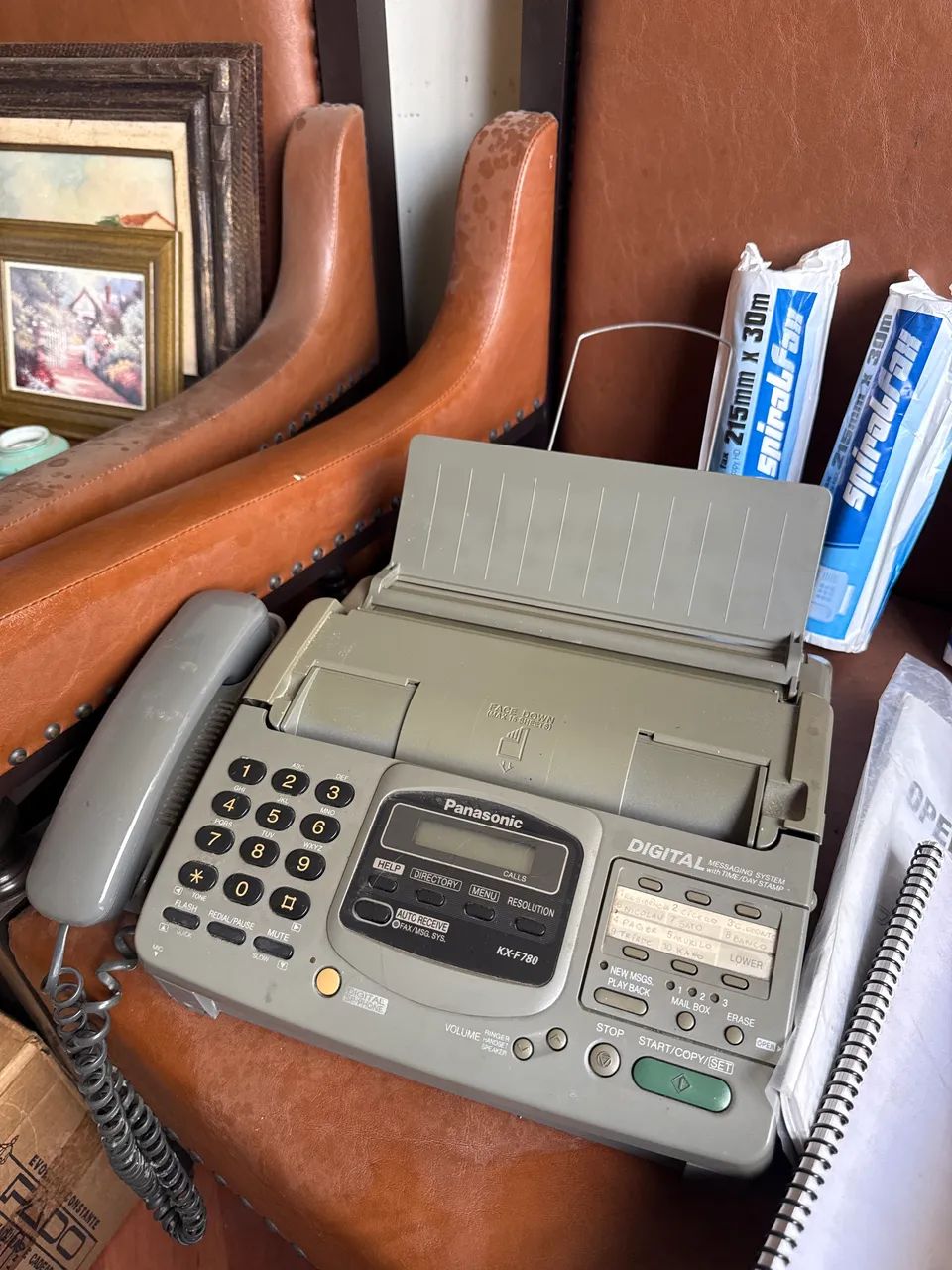Aparelho fax Panasonic com manual e 4 bobinas - Foto 2