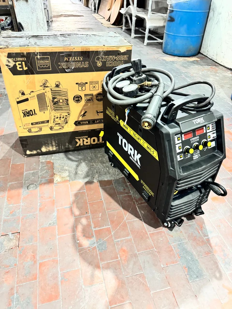 Máquina a de Solda Inversora Tork 250  - Foto 2