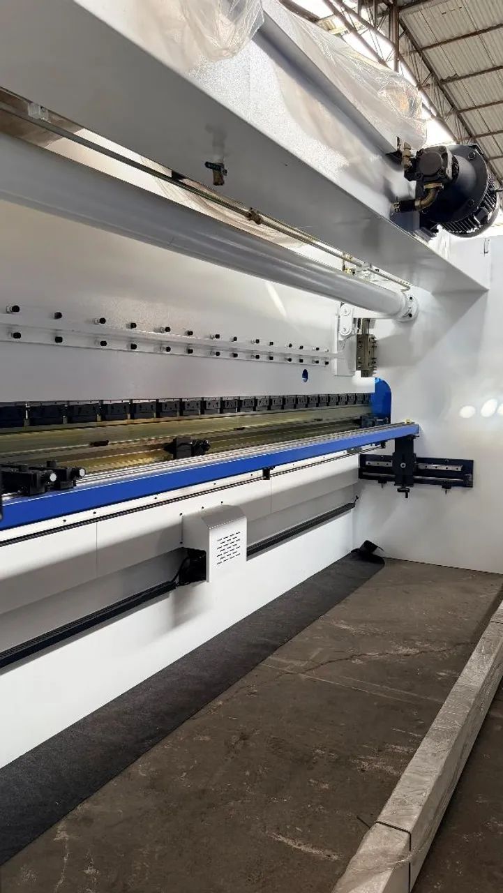 Máquinas Corte Dobra  - Foto 4